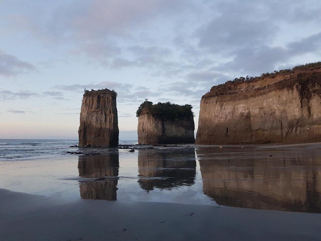 The Hole In The Rock Yurt 호텔 Cape Foulwind 외부 사진